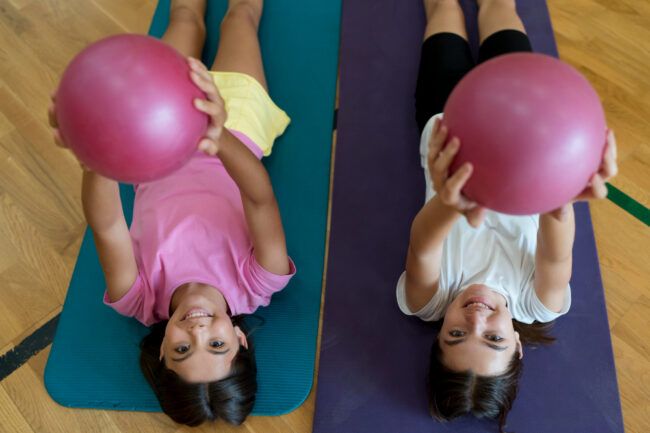 Pilates infantil y para adolescentes